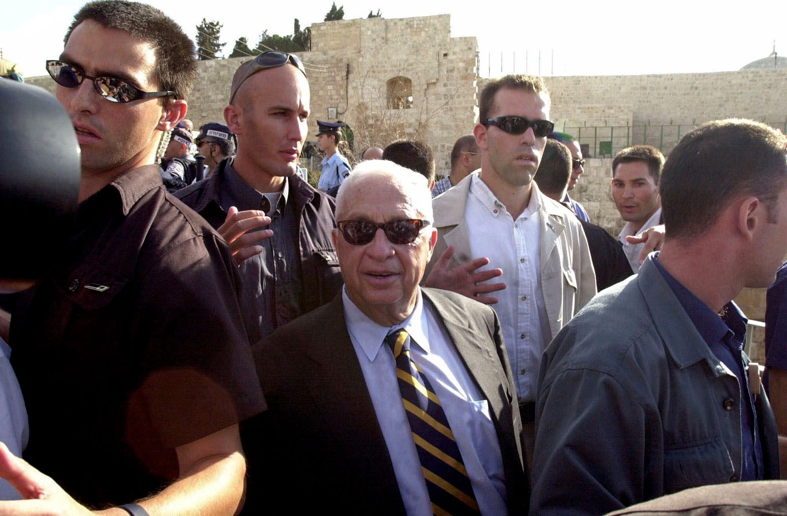 Second Intifada - Sharon's Visit to Temple Mount Photo (2000)